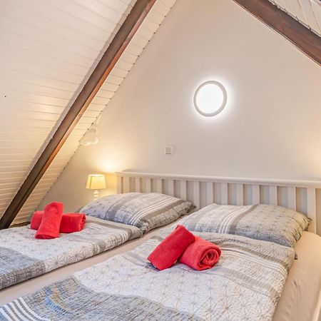 Cozy Apartment In Friedrichskoog With Kitchen Zewnętrze zdjęcie